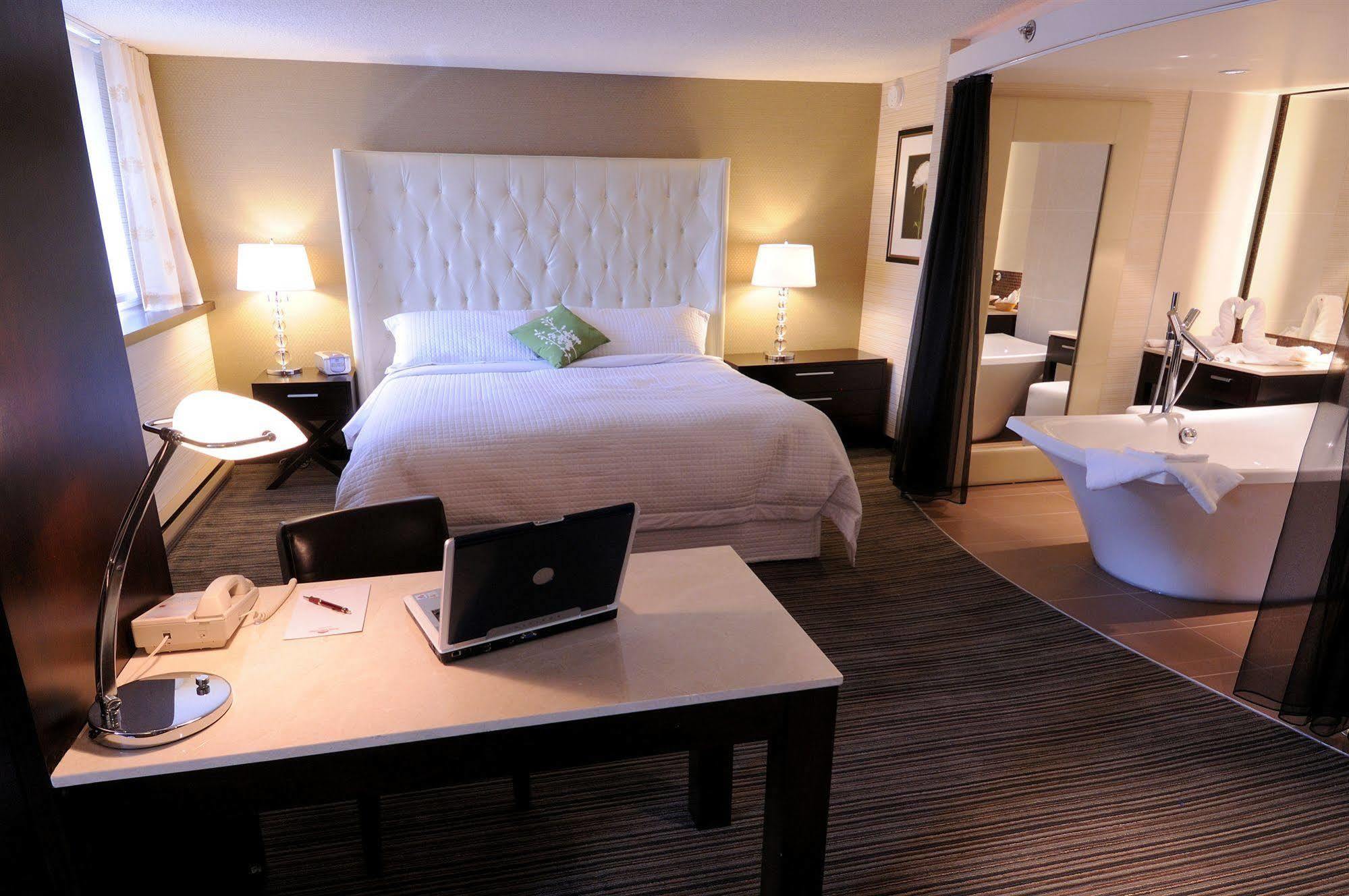 Fairfield Inn By Marriott Montreal Downtown Dış mekan fotoğraf