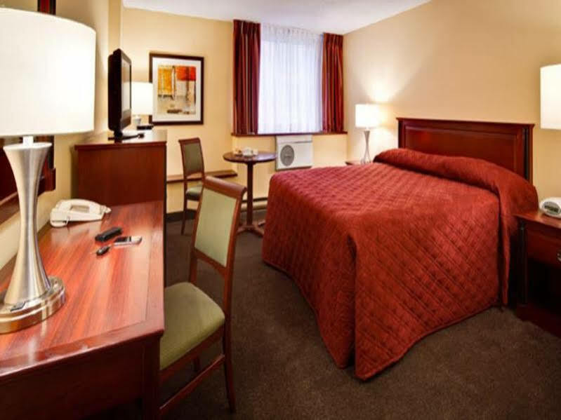 Fairfield Inn By Marriott Montreal Downtown Dış mekan fotoğraf